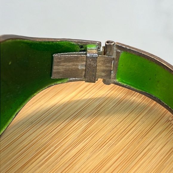 Rajasthani sterling silver coloured enamel elephant hinged cuff bracelet VNTG. - Picture 6 of 10